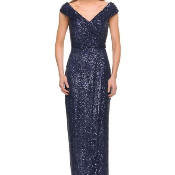 LA FEMME 30326 blue sequin gown size 6 - Picture 4 of 11